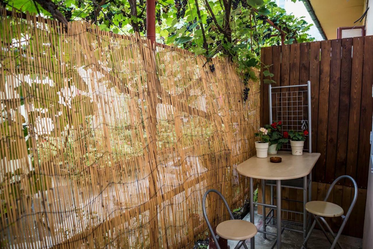 Reghin Guest House ภายนอก รูปภาพ